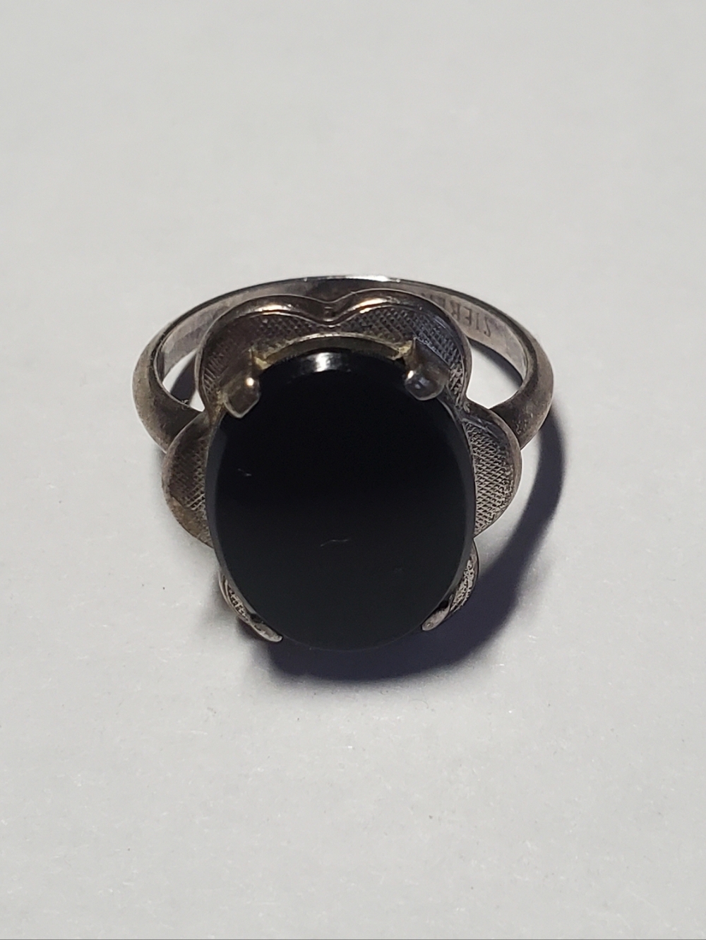 Antique 1930's Sterling Silver 925  Black Onyx Oval Ring Size 8